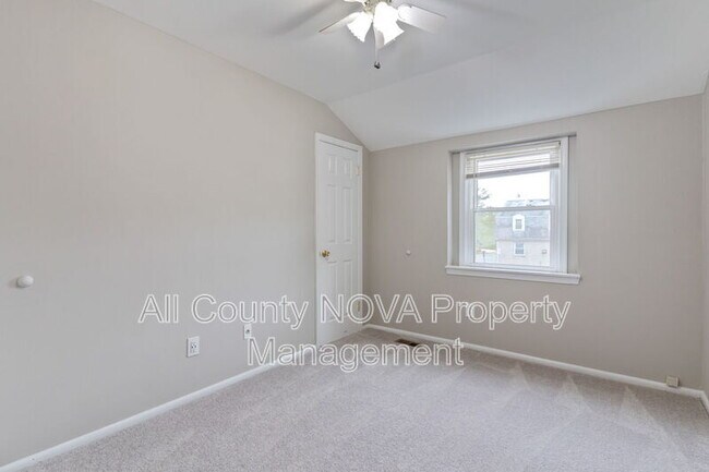 Building Photo - 50 Old Enterprise Rd