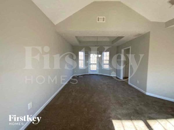 Building Photo - 3742 Legacy Walk Dr