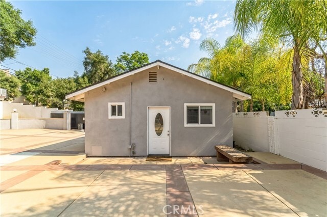 Building Photo - 21366 Rios St