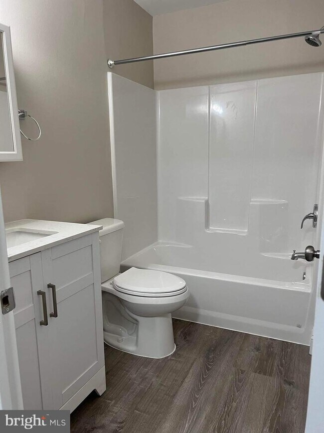 Building Photo - 7111 Battle Ln