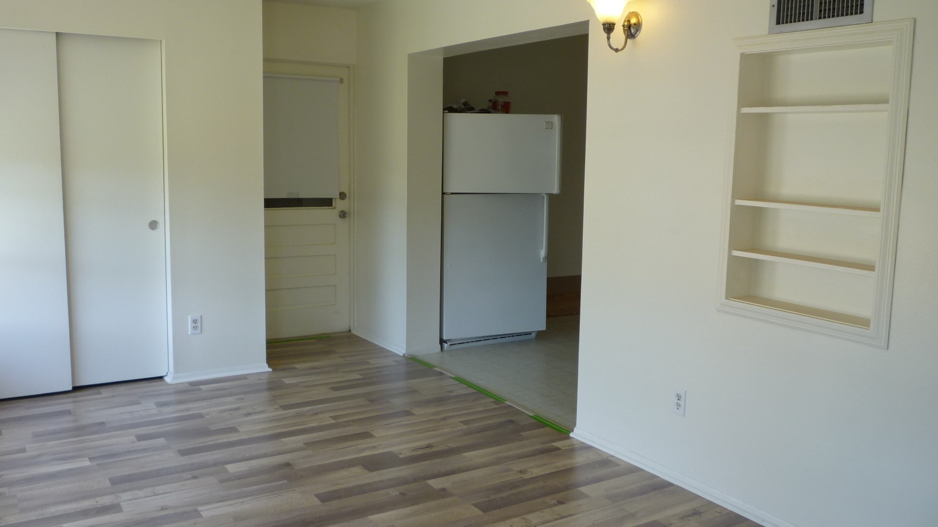 Building Photo - 2402 Ecuadorian Way