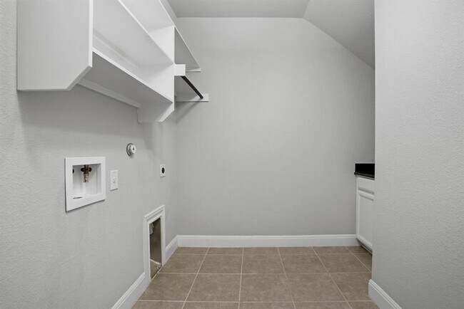 Building Photo - 2345 Ox Wagon Trail