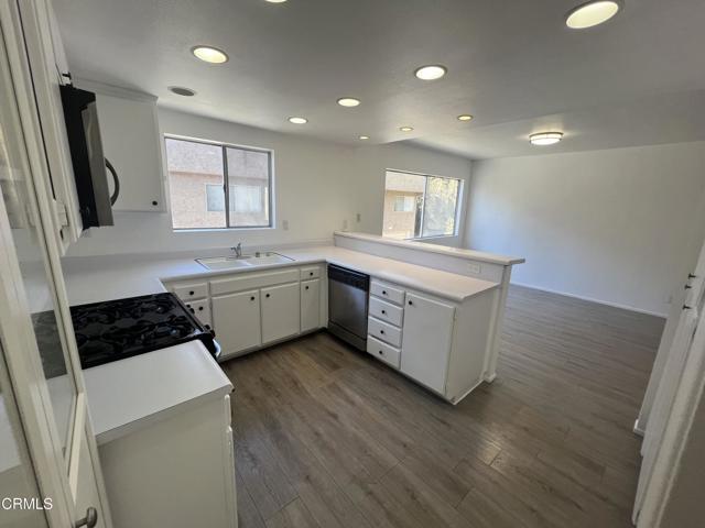 Building Photo - 2181 Euclid Ave