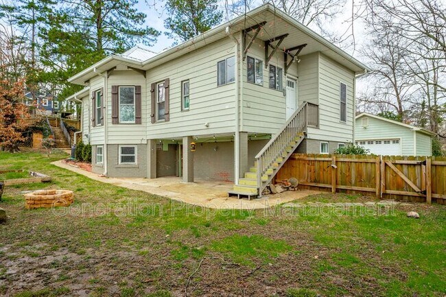 Building Photo - 1126 W Mississippi Ave