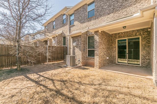 Building Photo - 17736 Coralberry Dr
