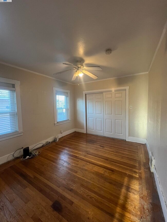 Building Photo - 3720 Lyon Ave