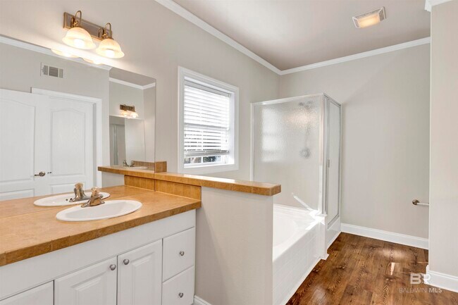 Building Photo - 25806 Pollard Rd