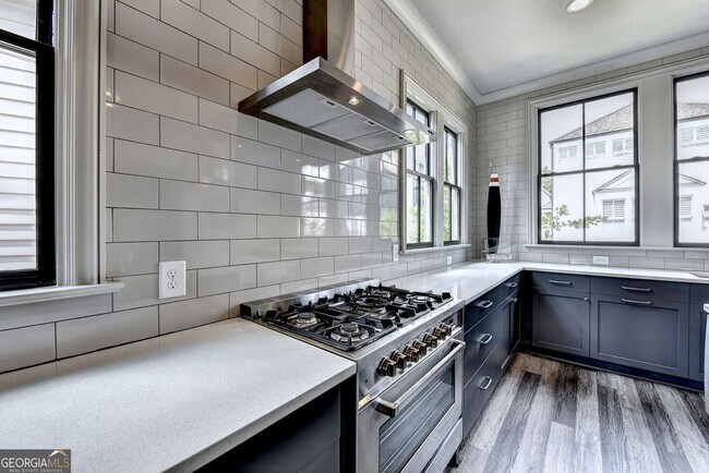 Building Photo - 2555 Brook Run