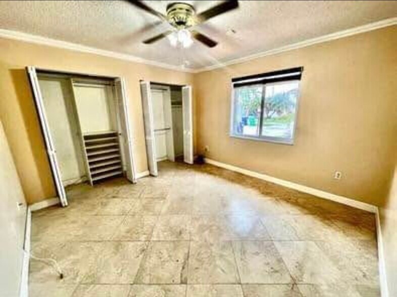 Building Photo - 18110 SW 139th Ct