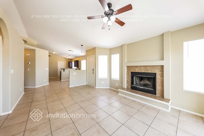 Building Photo - 11944 N 74th Ln