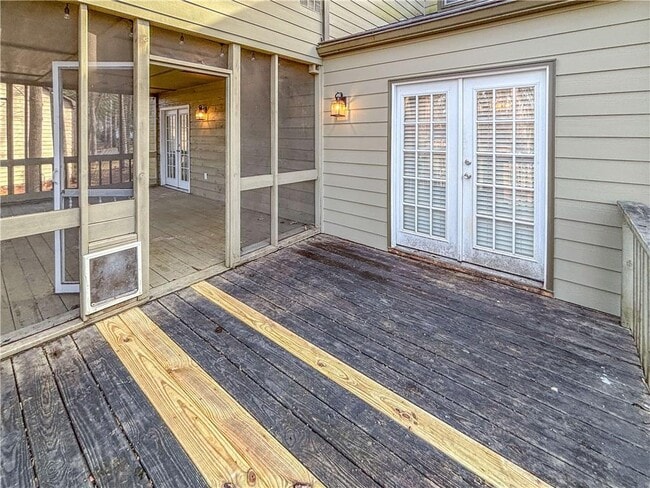 Building Photo - 1543 Hillhaven Dr