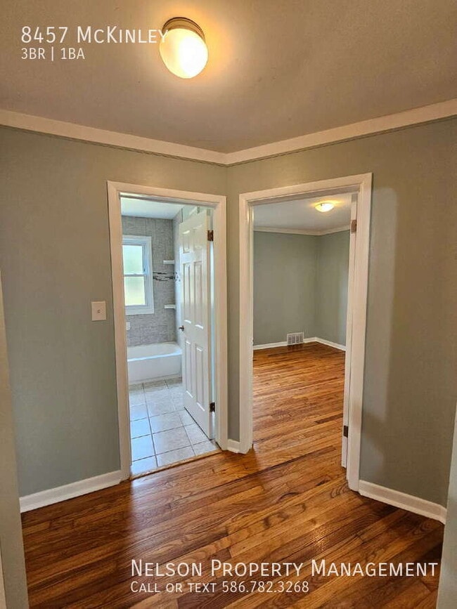 Building Photo - 8457 McKinley-