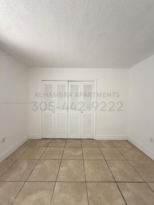 Building Photo - 3100 W Flagler St