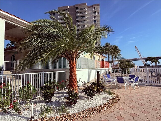 Building Photo - 8751 Estero Blvd