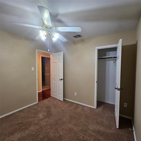 Building Photo - 5808 Hidden Pine Ln