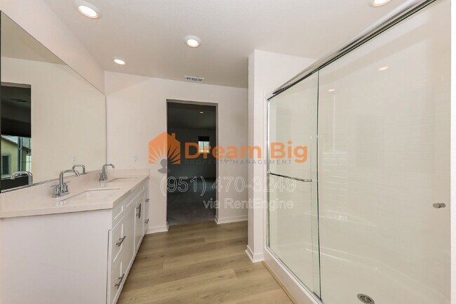 Building Photo - 2256 Stelamar Wy