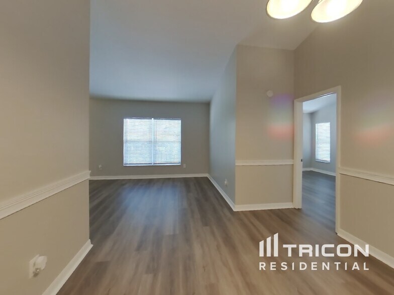 Building Photo - 2814 Timberway Pl