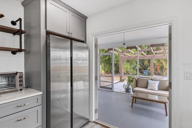 Building Photo - 843 Palmetto St