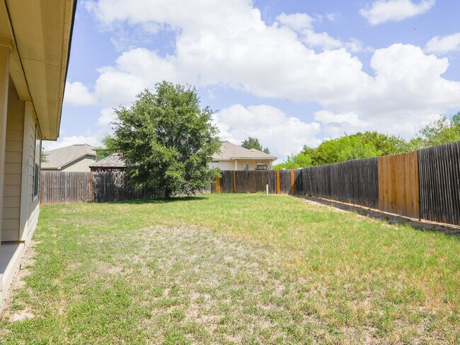 Building Photo - 4750 Gambels Quail