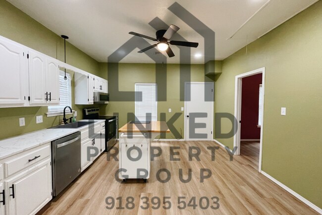 Building Photo - Beautiful 2 bedroom in Collinsville