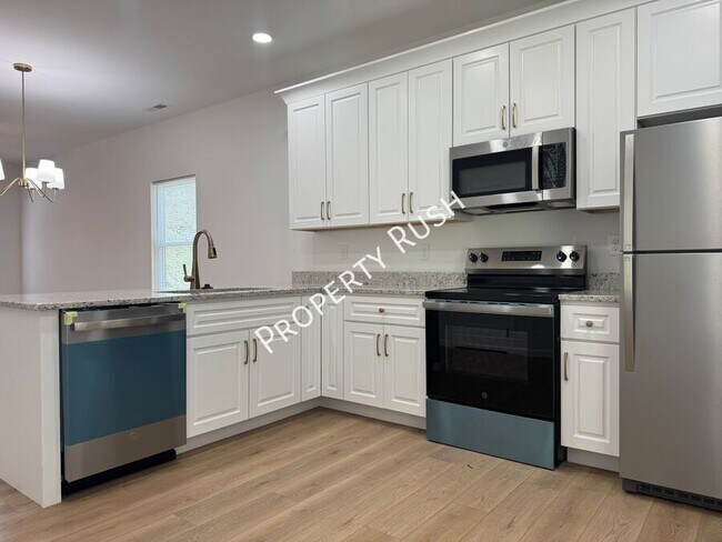 Building Photo - 1852 Wilberforce St