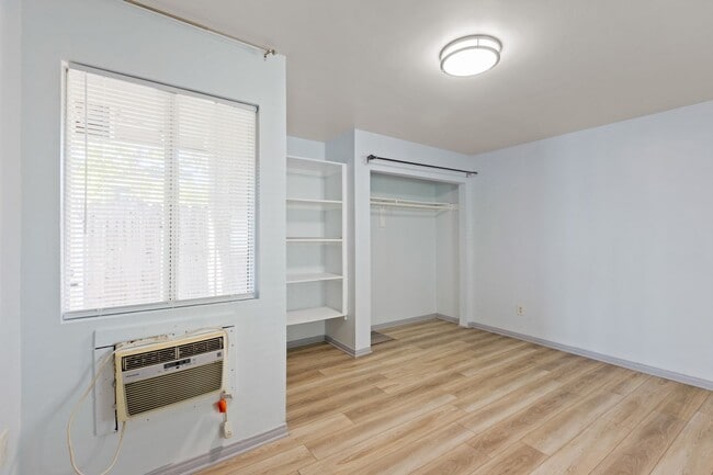 Building Photo - 13359 Filmore St