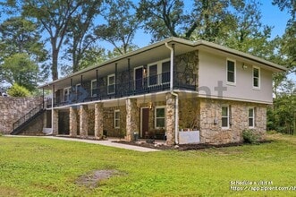 Building Photo - 723 Ford Pl