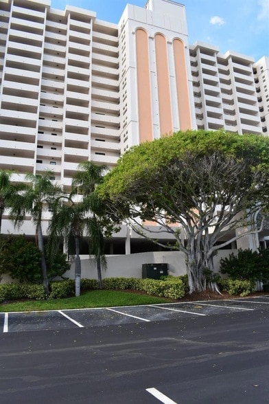 Building Photo - 1270 Gulf Blvd