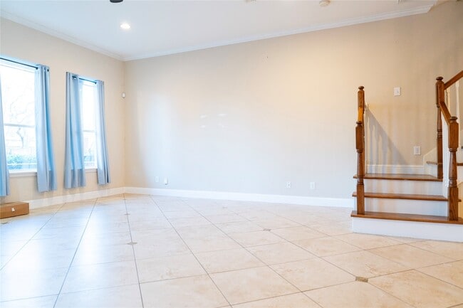 Building Photo - 1419 Colorado St