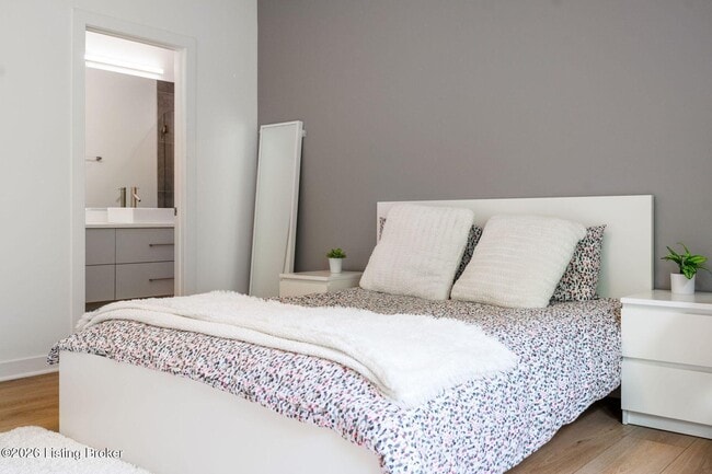 Building Photo - 14201 Reserves Cove Dr