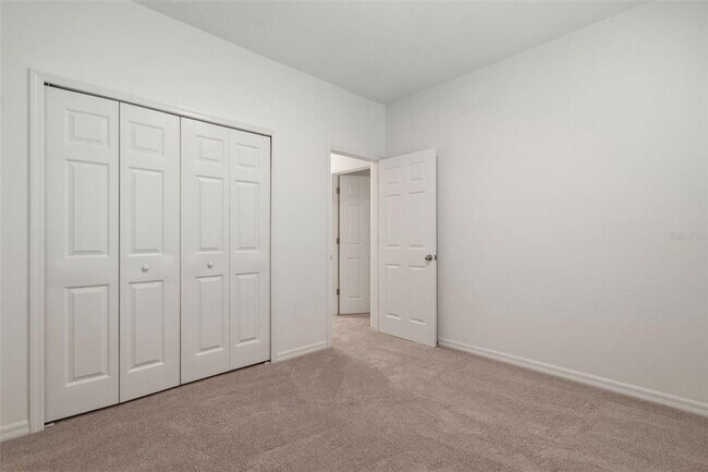 Building Photo - 9377 Meadow Hunt Way