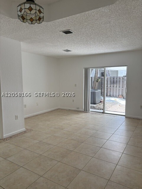 Building Photo - 14367 SW 120th Ct