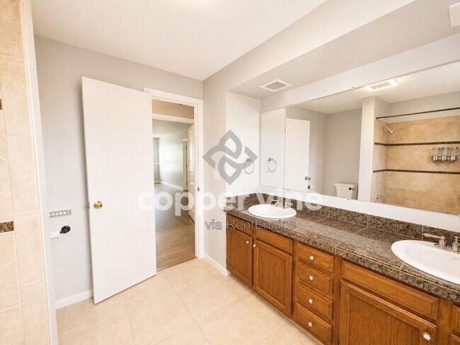 Building Photo - 4249 W 110th Pl