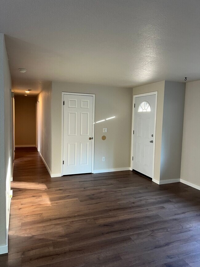 Building Photo - 14304 49th Ave Ct NW
