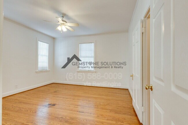 Building Photo - 502 32nd Ave S