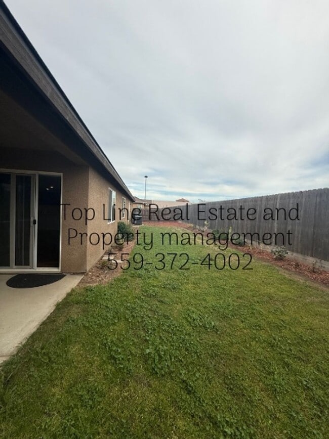Building Photo - Coming Soon. Newer home in desirable part ...