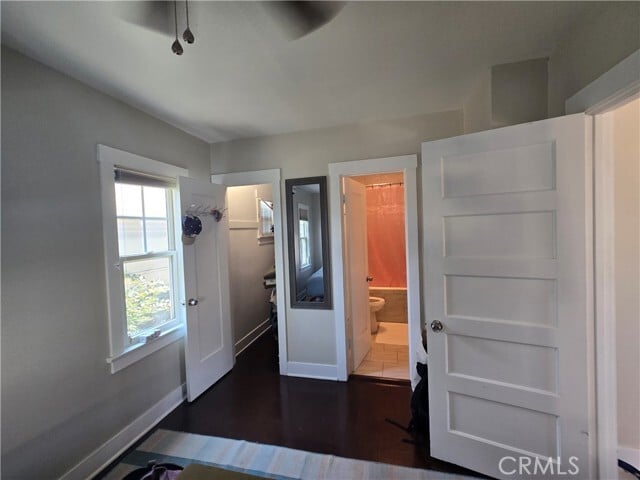 Building Photo - 127 N San Marino Ave