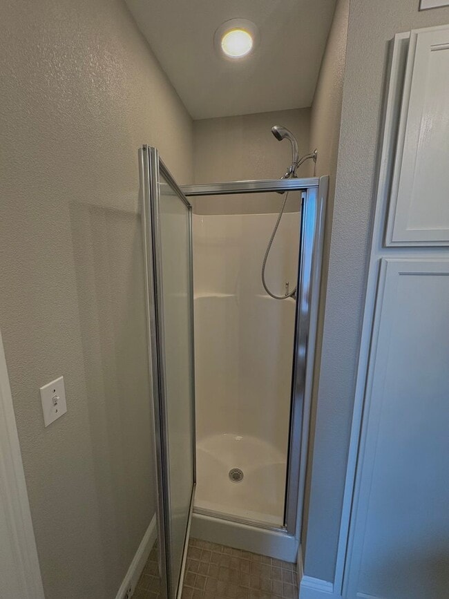 Building Photo - High end, 3 bedroom single family home in The Grove!