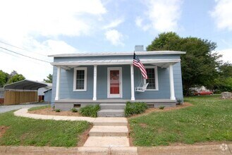 Building Photo - APPLICATIONS PENDING! Charming blue renova...