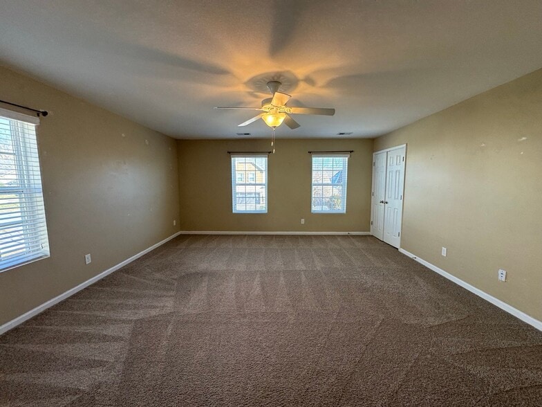 Building Photo - 4617 Meadowside Terrace