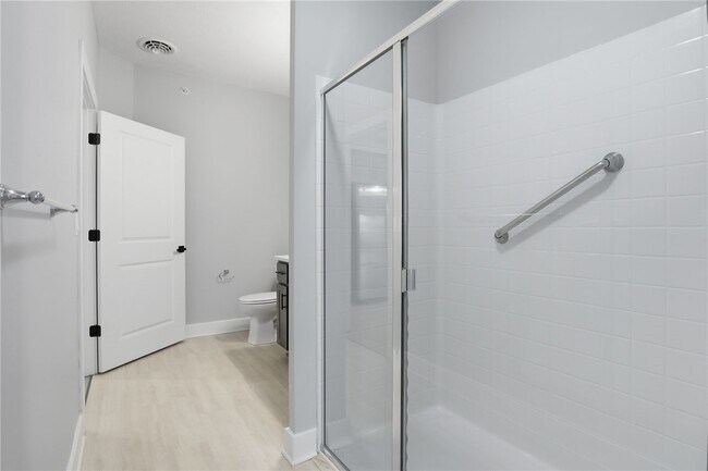 Building Photo - 1195 Marina Pkwy