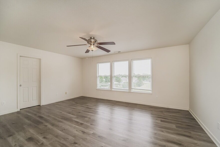 Building Photo - 4589 Kellybrook Dr