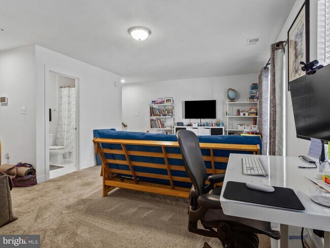 Building Photo - 9508 Townfield Pl