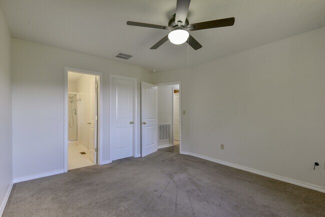 Building Photo - 1791 Fruit Farm Rd