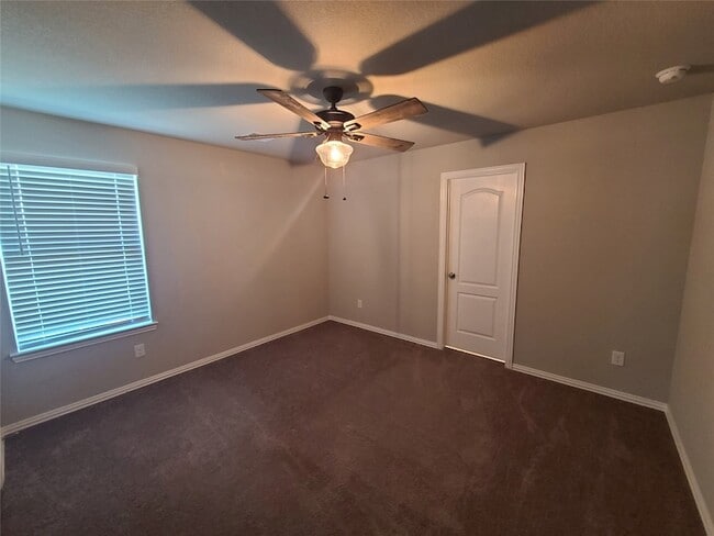 Building Photo - 7402 Arabian Moon Trail