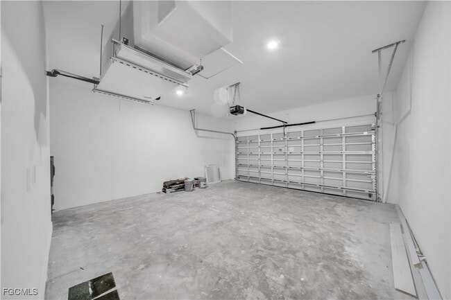 Building Photo - 543 McArthur Blvd