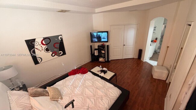 Building Photo - 7586 NW 113th Path