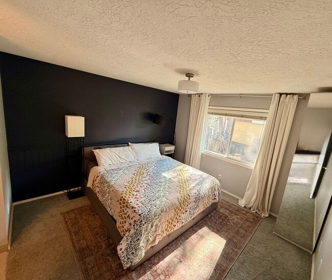 Building Photo - Charming 3 Bedroom Split-Level Home with Multiple Living Rooms & Spacious Back Yard