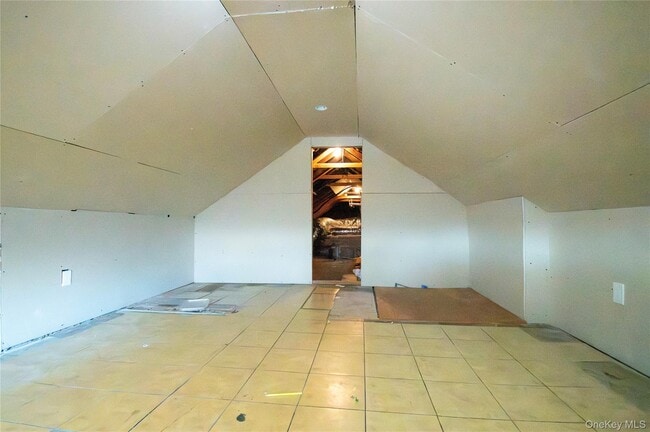 Building Photo - 3159 Milburn Ave