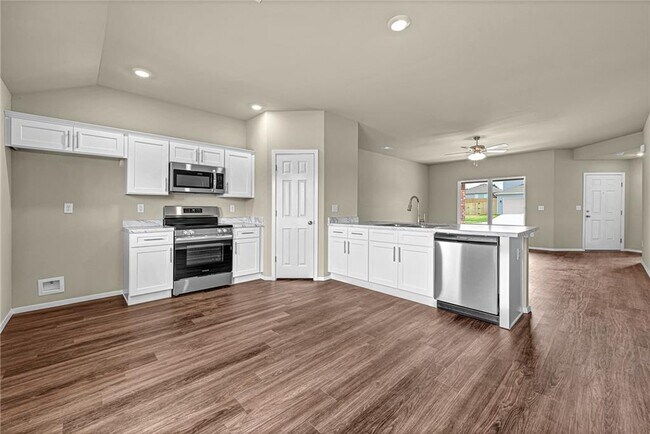 Building Photo - 2766 W Azurite St